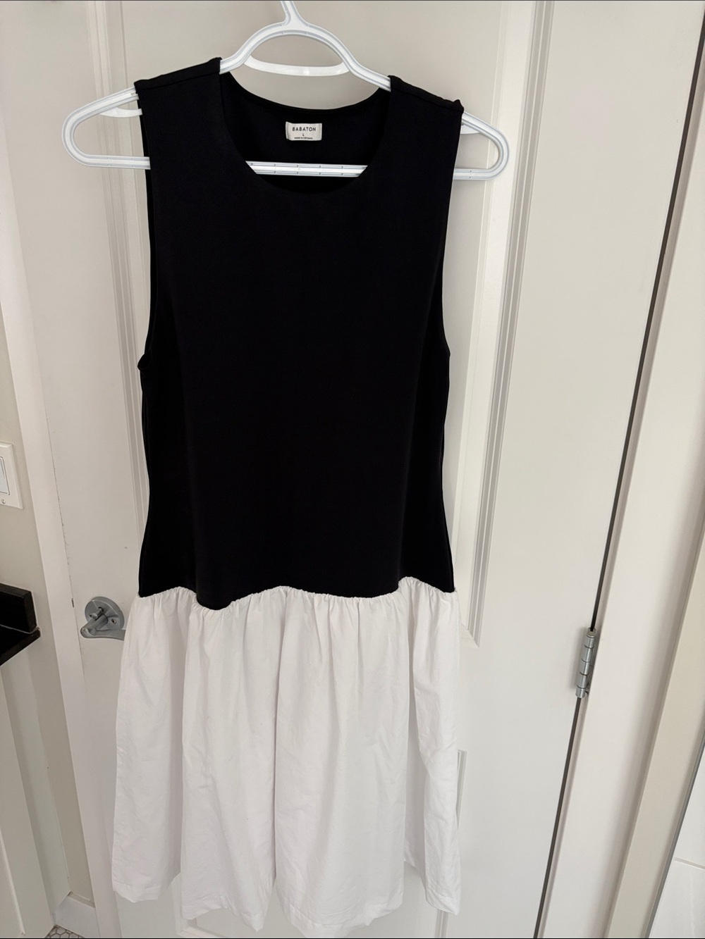 Babaton Worldly Poplin Sleeveless Midi Dress